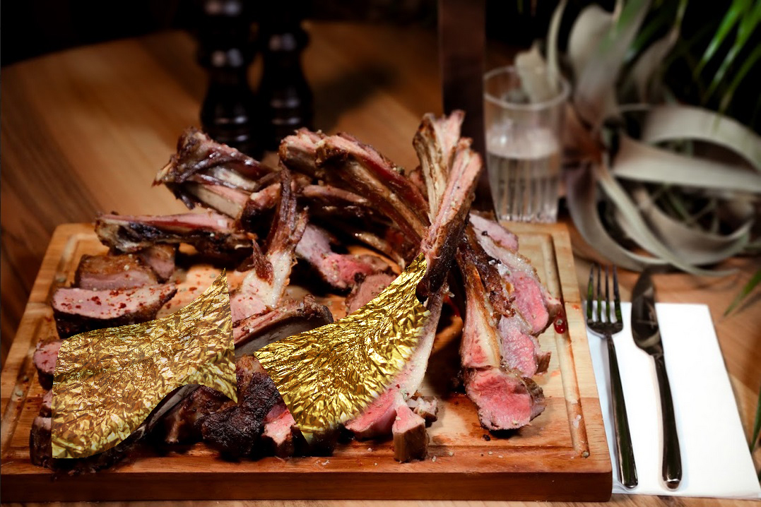 CARRE D'AGNEAU ENTIER Â LA FEUILLE D'OR