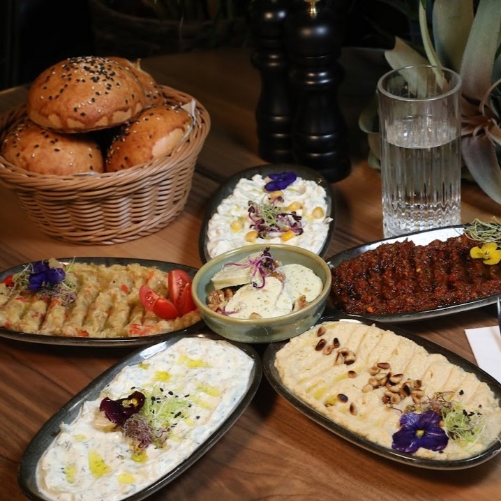 MEZZE SPÉCIALE MARA